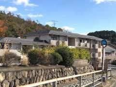 「宇多野御屋敷町」バス停留所