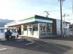 ファミリーマート　信濃松川店