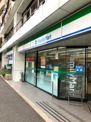 ファミリーマート　江戸川中央店