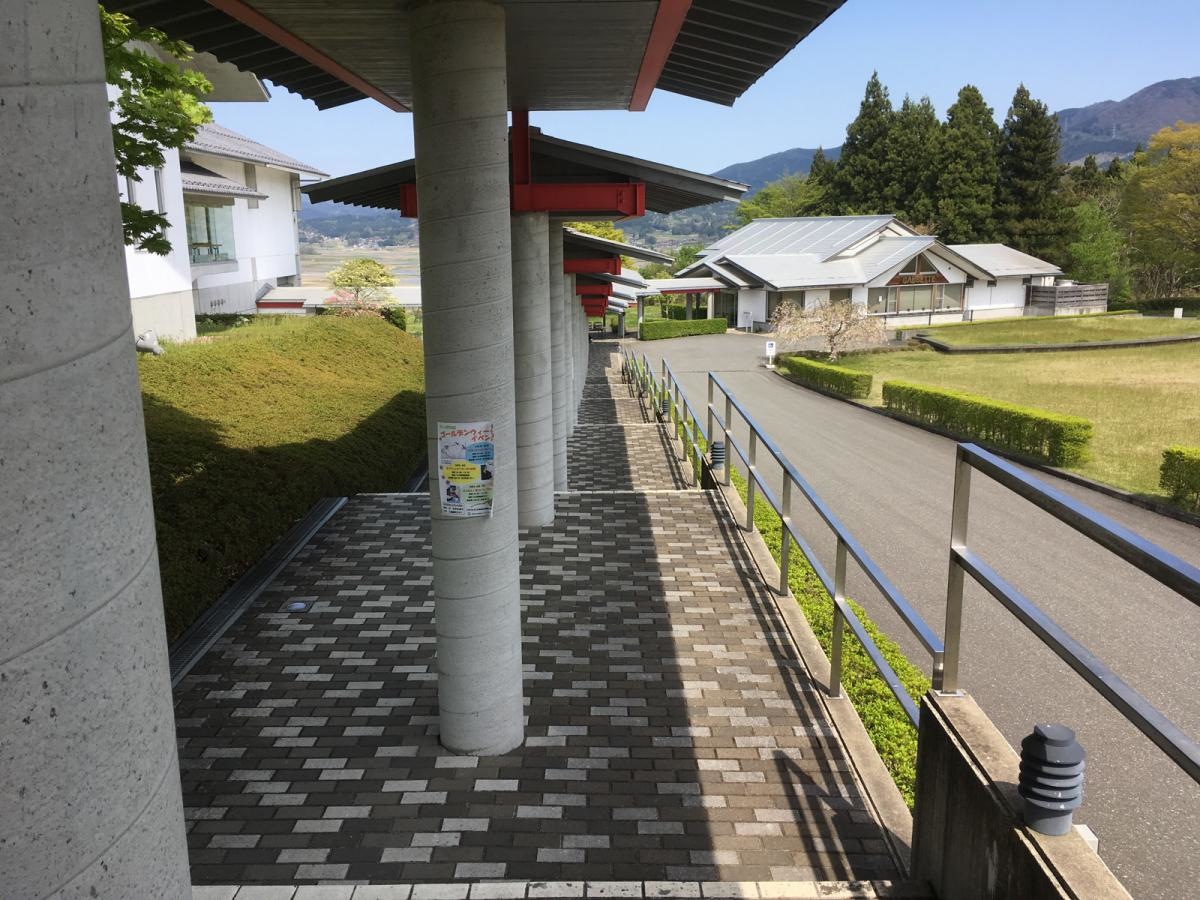建物の外観の写真です。