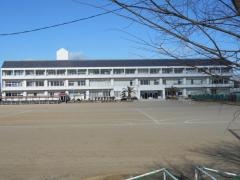 伊勢崎市立境西中学校