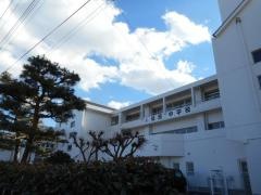 伊勢崎市立境西中学校