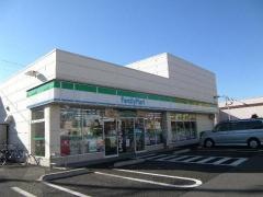ファミリーマート　江北三丁目店