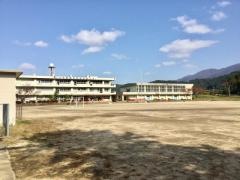 瓜生小学校