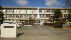 三樹小学校