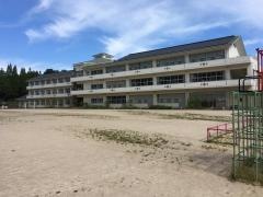 吉田小学校