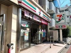 セブンイレブン　高田馬場南口店