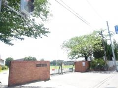 里小学校