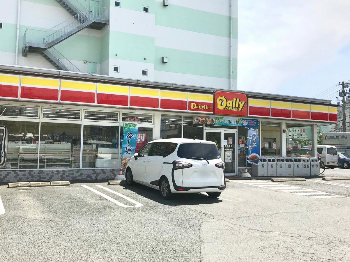 斜め前から