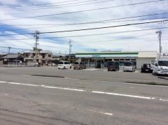 ファミリーマート　藤枝小石川三丁目店
