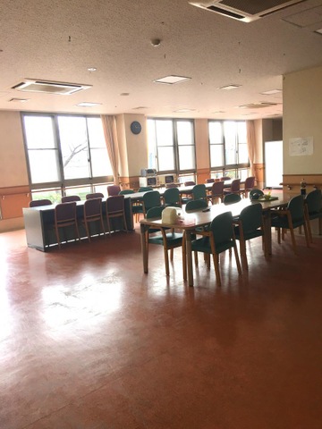 つつきの郷 内観（中の様子）