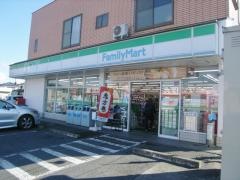 ファミリーマート　君津人見店
