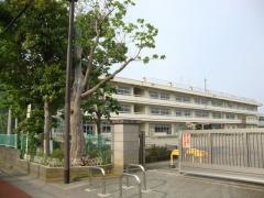 有鹿小学校