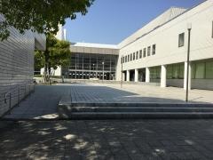 四日市市文化会館