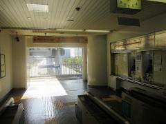 中埠頭駅