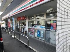 セブンイレブン　山口維新公園店