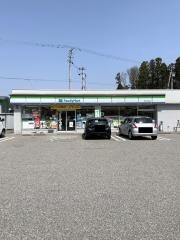ファミリーマート　射水太閤山店