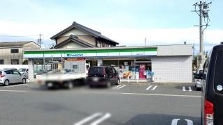 ファミリーマート　東員町中上店