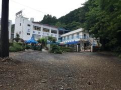 諏訪幼稚園