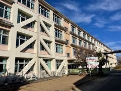 初生小学校