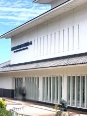 「やまと郡山城ホール」バス停留所