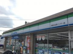 ファミリーマート　伊賀壬生野インター店