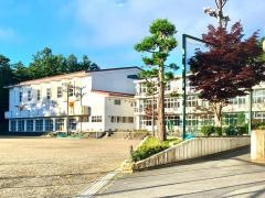 山中湖村立山中湖中学校
