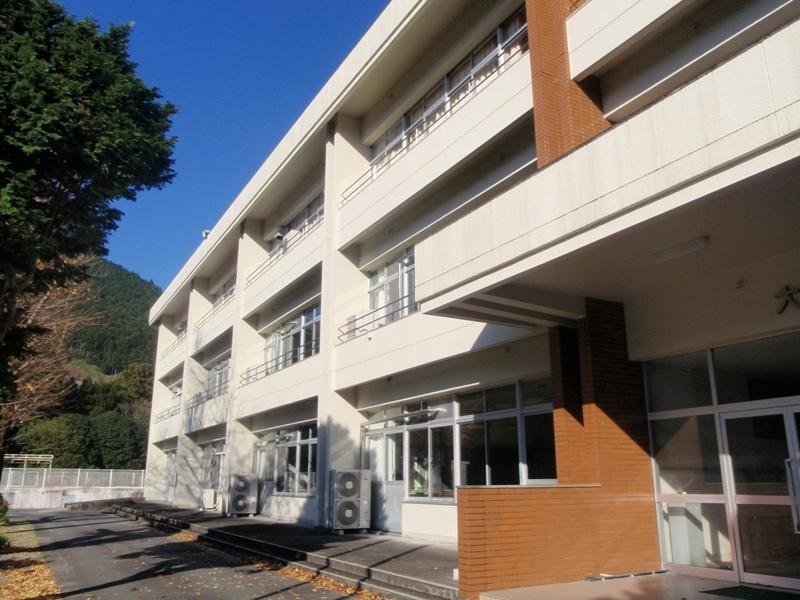 大紀中学校