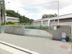 君影小学校