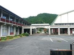 真庭市立湯原中学校