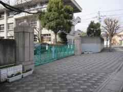 海田町立海田西中学校