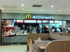 マクドナルド　港北モザイクモール店