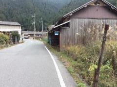 「下出」バス停留所
