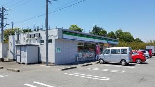 ファミリーマート　松阪虹が丘店