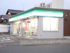 ファミリーマート　関市西本郷通店