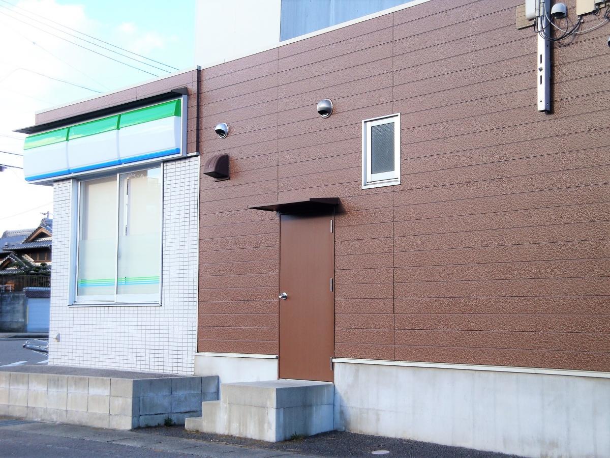 ファミリーマート関市西本郷通店