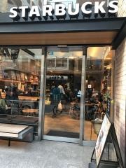 スターバックスコーヒー　麻布十番店