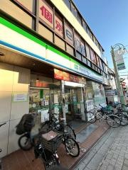ファミリーマート　西永福駅前店