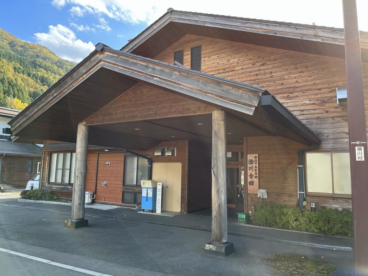 奈良井川側道側から