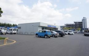ローソン　松飛台工業団地店
