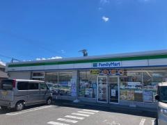 ファミリーマート　津島神守店