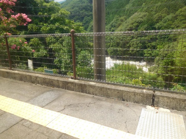 十二兼駅