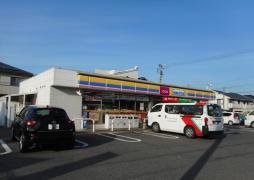 ファミリーマート　刈谷泉田町店