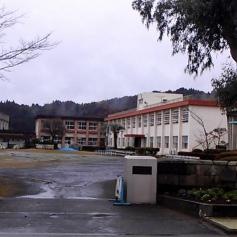 山田小学校