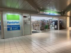 ファミリーマート　福岡市地下鉄天神南駅店