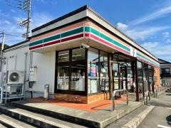 セブンイレブン　中越川口店
