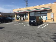 セブンイレブン　新潟逢谷内店
