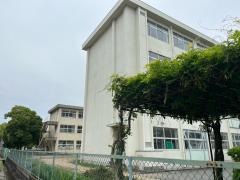陵北小学校