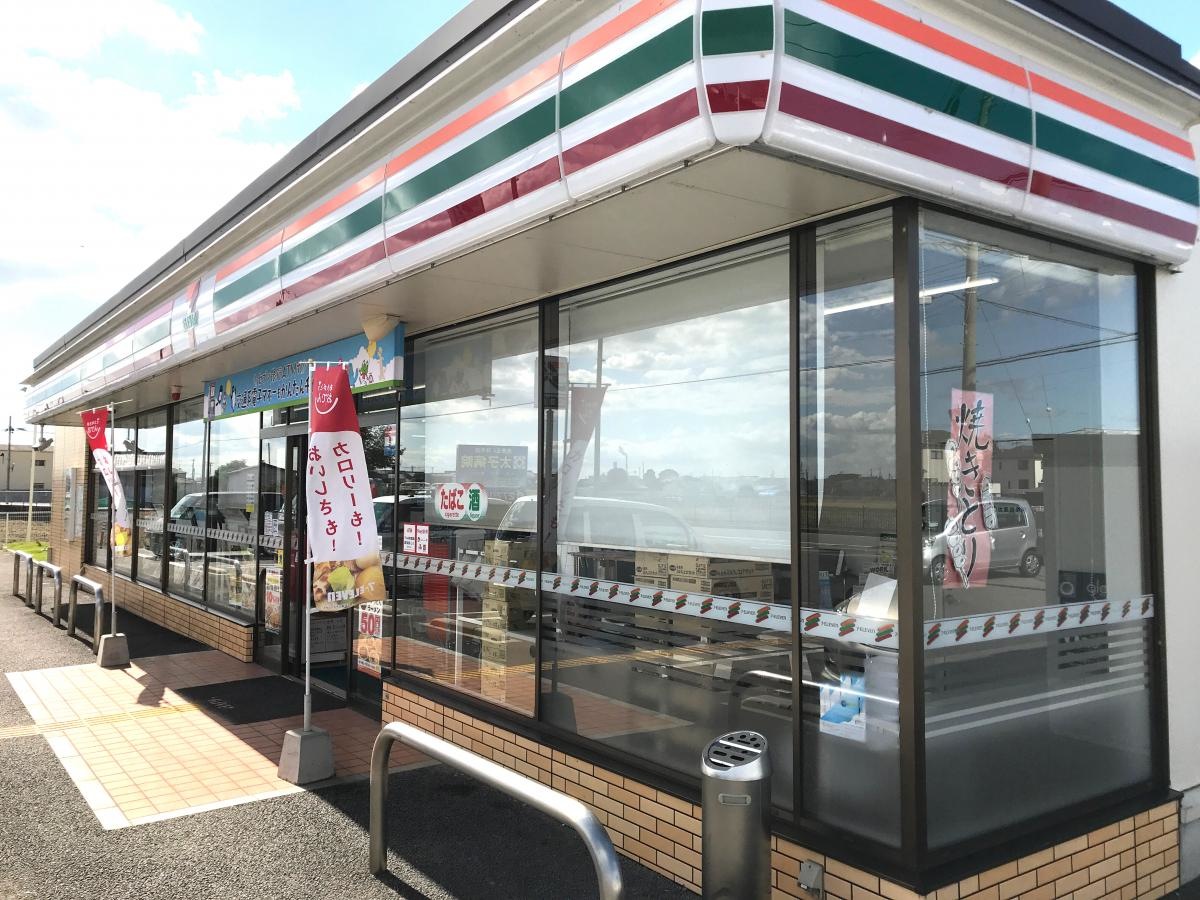 セブンイレブン姫路上余部店