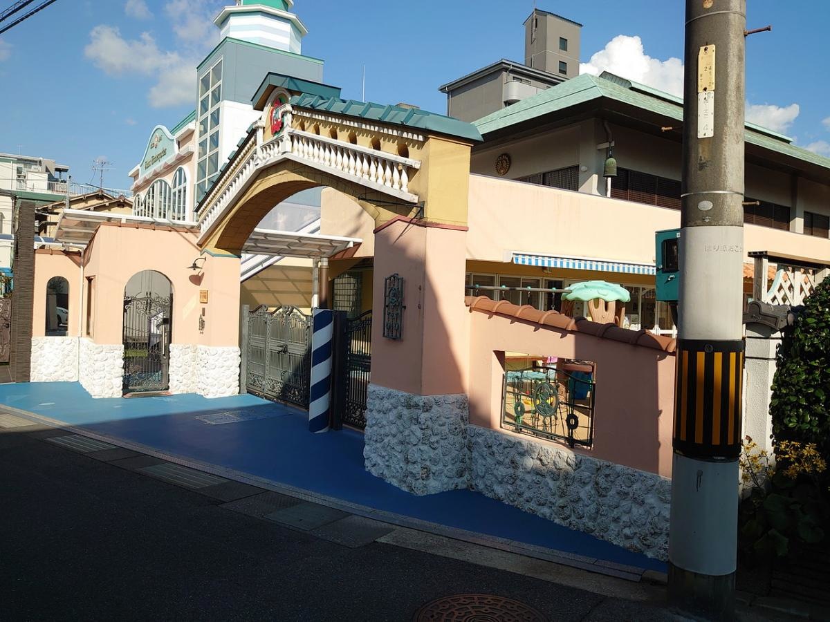 施設外観です。
